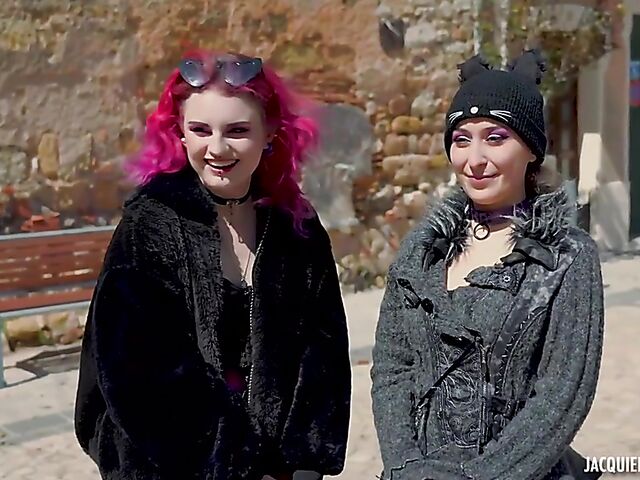 Alternative FFM threesome with tattooed French girls Trixy Kitty and Irogenia