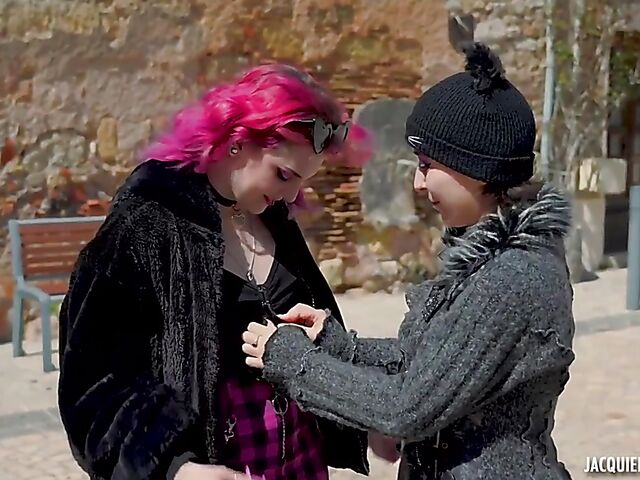 Alternative FFM threesome with tattooed French girls Trixy Kitty and Irogenia