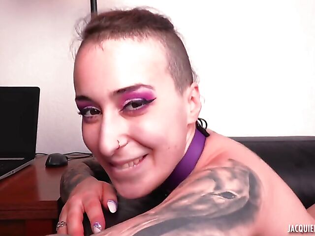 Alternative FFM threesome with tattooed French girls Trixy Kitty and Irogenia