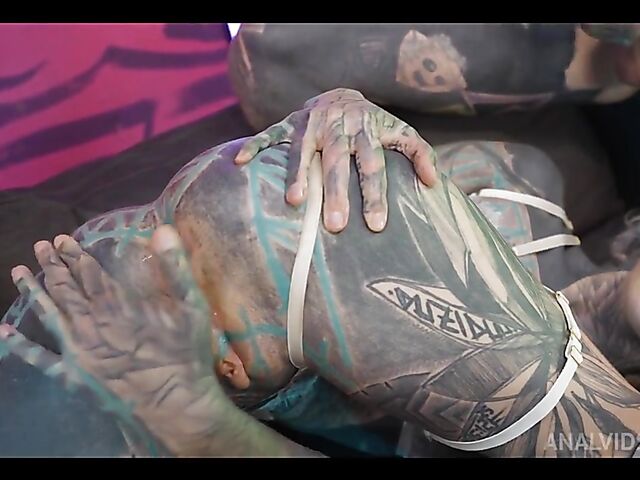 Addicted to double anal tattoo covered freak Anuskatzz can't get enough