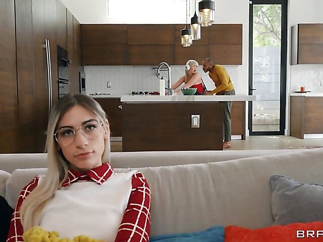 Interracial jeans anal with unsuspecting Delilah Day's big sister Kay Carter