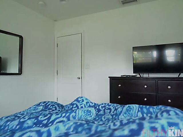 POV lingerie fuck in the bedroom with thick girl Vivian Taylor