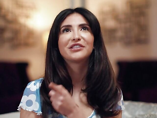 Petite Jane Wilde craves double penetration