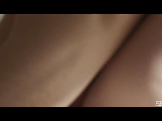 Morning sex at sunrise with Scarlett Jones