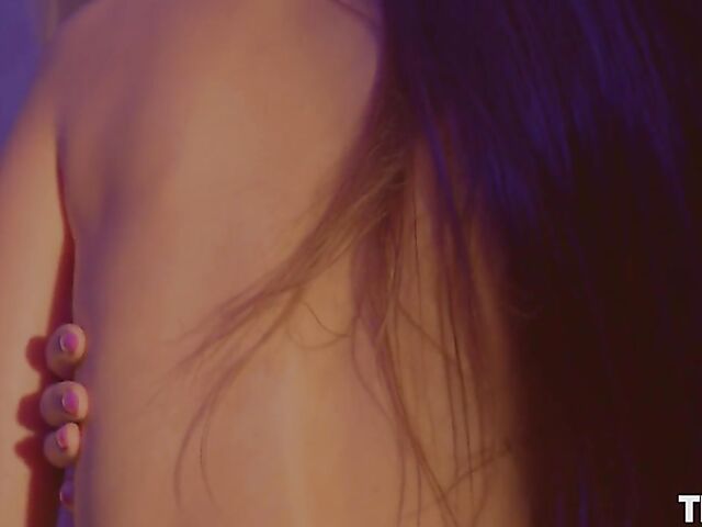 Erotic lesbian pissing in the shower with Rebeka Ruby and Katya G