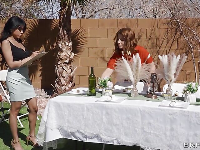 From kitchen blowjob to lesbian tribbing in the bedroom with Ember Snow and LaSirena69