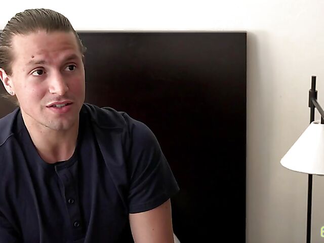 2 girls 1 guy with Gracie Gates and shy Xxlayna Marie