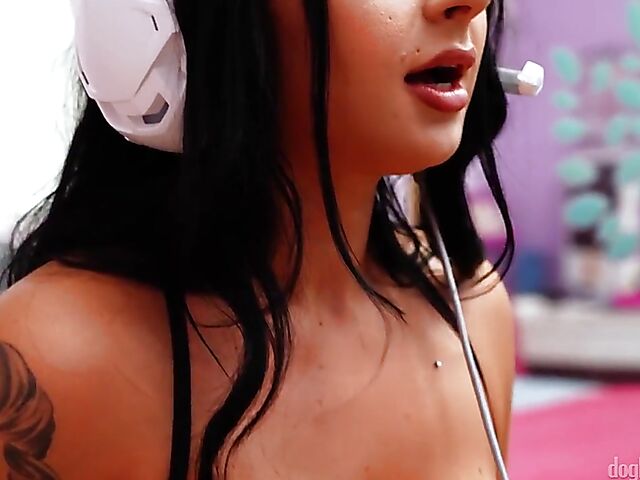 Some cock for huge tits gamer girl Payton Preslee