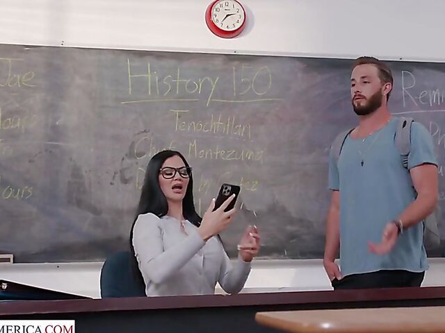 Big tits teacher Jasmine Jae helps Lucas Frost