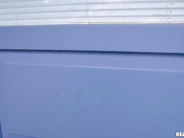 European two girls one guy threesome with Stacy Cruz and Isabella De Laa