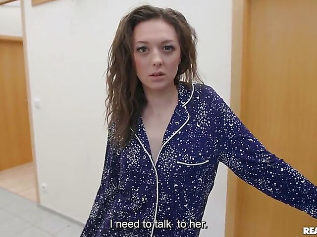 European two girls one guy threesome with Stacy Cruz and Isabella De Laa