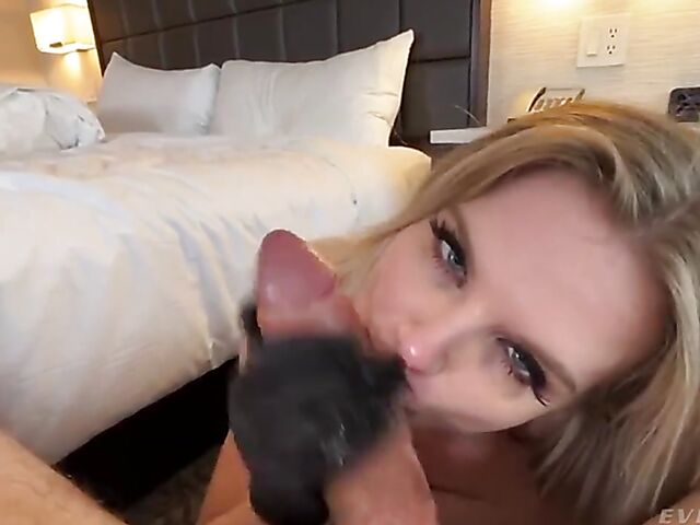 Hot sex in fishnet lingerie with nasty Nikki Sweet