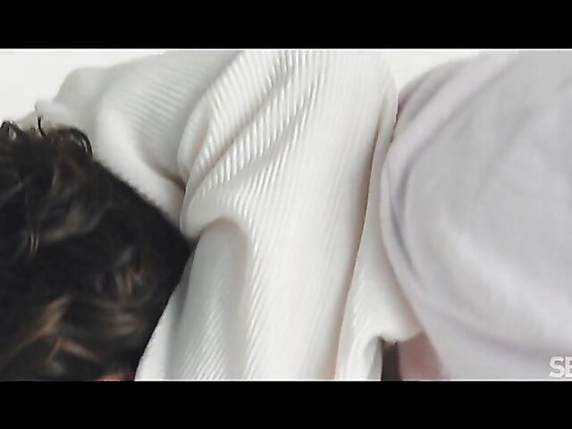 Sata Jones & Ricky - Love making in the bedroom