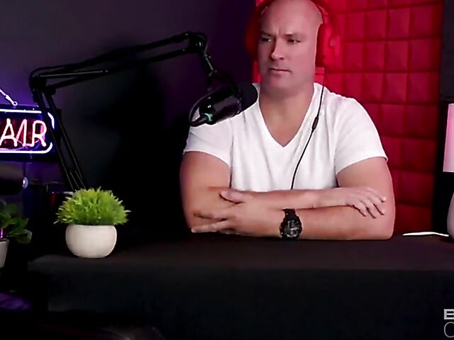 Bang podcast with tattooed porn star Karma RX