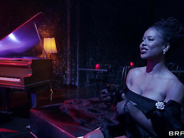 Black threesome in the club with Kira Noir and Ebony Mystique