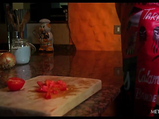 Ivi Rein  - Vegetable insertion and cucumber masturbation while cooking