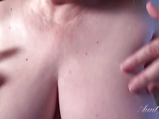 Maggie - Dirty talking mature JOI POV style