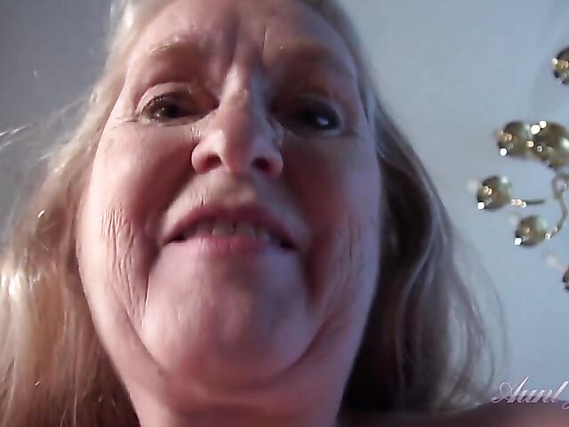 Maggie - Dirty talking mature JOI POV style