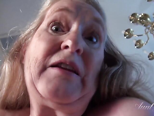 Maggie - Dirty talking mature JOI POV style