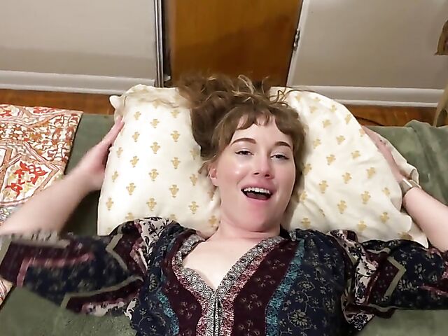 Amateur couple Leo and Madly from oral to riding in their bedroom