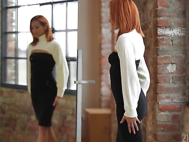 Sexy anal with hot redhead Veronica Leal