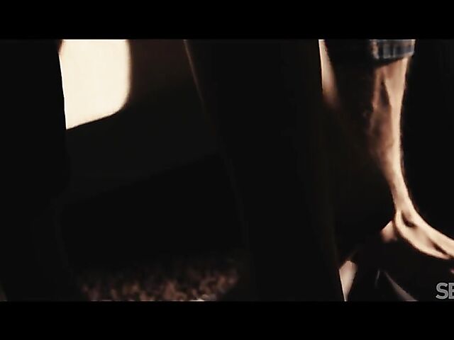 Beautiful busty Stella Cardo riding cock to say thanks for new jewelry