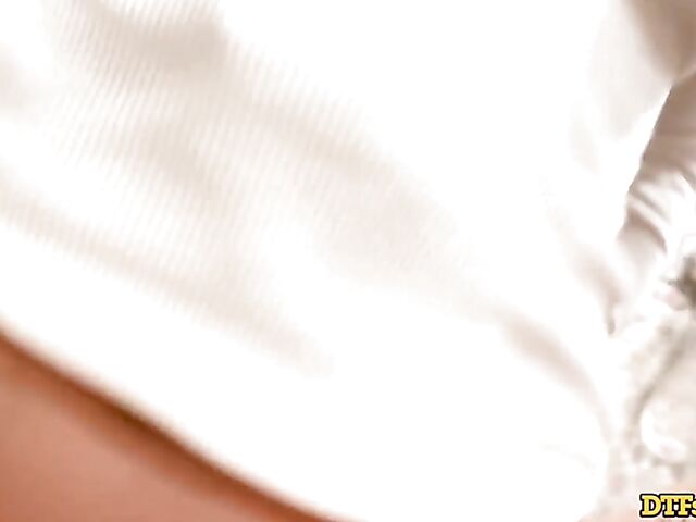 Two girls POV with bisexual hotties Bella Mur and Holly Molly