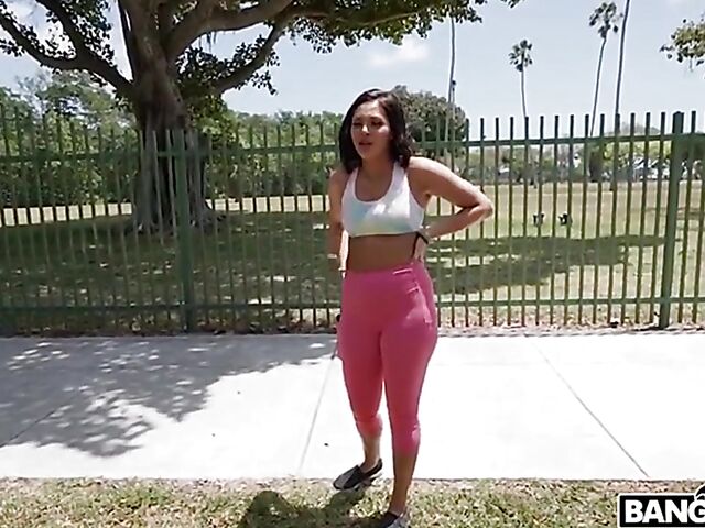 Easy Demi Diveena's van fuck adventure in Miami