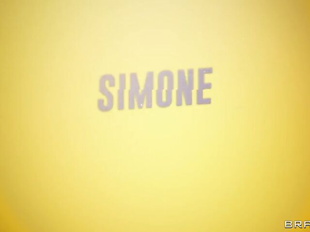 Cali Caliente & Simone Richards - Chubby lesbian strapon fucks her ebony roommate