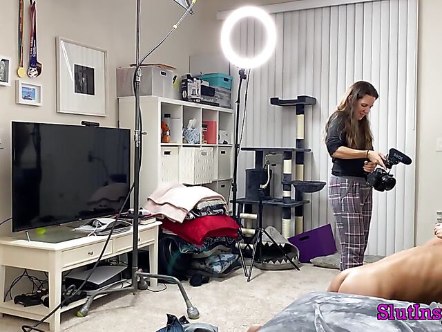 Porn backstage with blonde MILF Sophia West