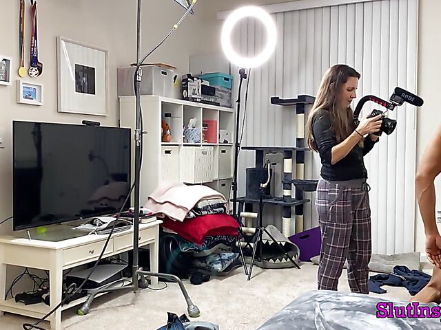 Porn backstage with blonde MILF Sophia West