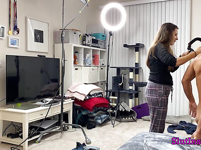 Porn backstage with blonde MILF Sophia West