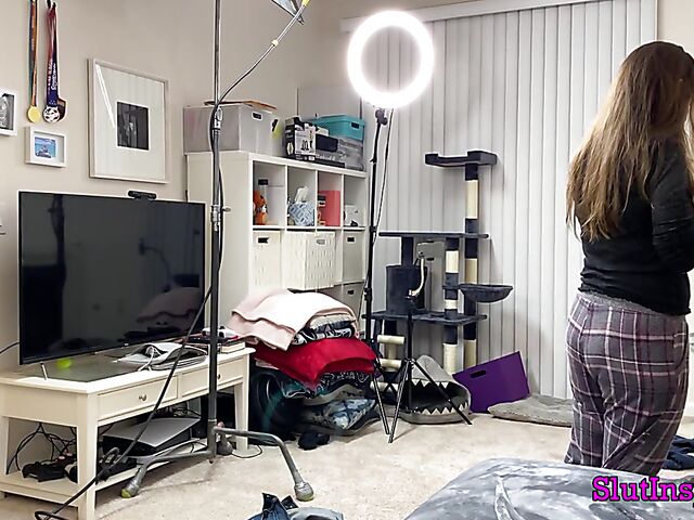 Porn backstage with blonde MILF Sophia West