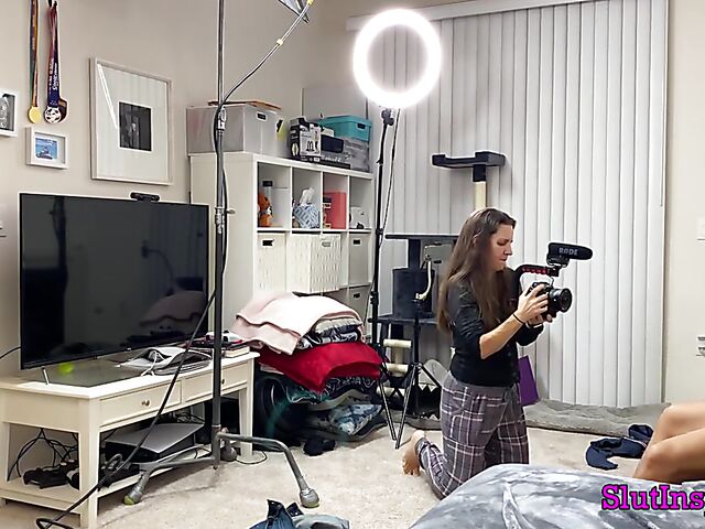 Porn backstage with blonde MILF Sophia West