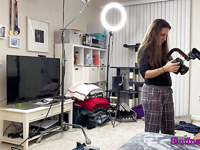 Porn backstage with blonde MILF Sophia West