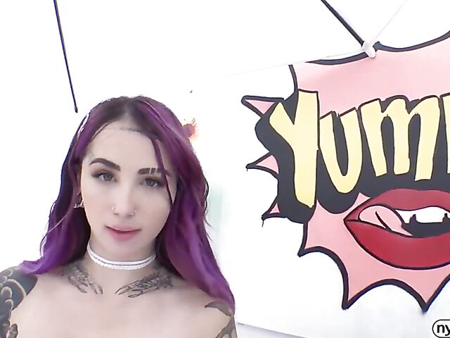 Close-up squirt fuck with purple-haired nympho Valerica Steele