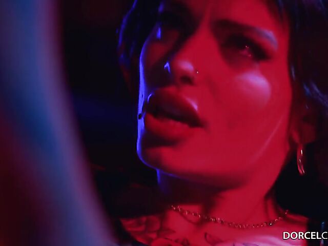 Lingerie and stockings threesome in the dark with gorgeous Clara Mia and Tiffany Leiddi