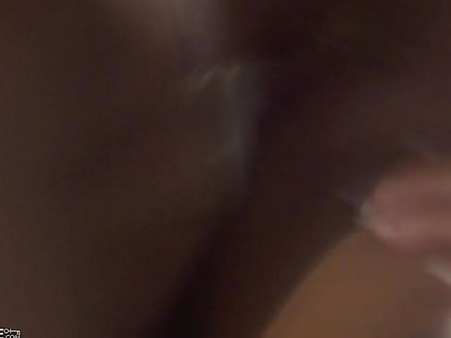 Bar fuck with sex-hungry blonde TJ Hart