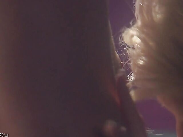 Bar fuck with sex-hungry blonde TJ Hart