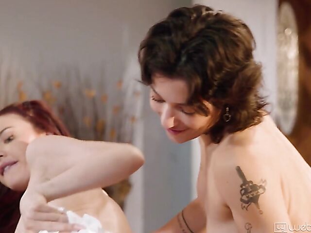 Young and sweet Sabina Rouge and Brooklyn Gray do girl on girl