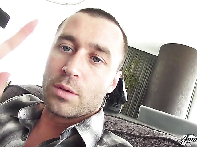 Behind the scenes with blonde pornstar Sarah Vandella