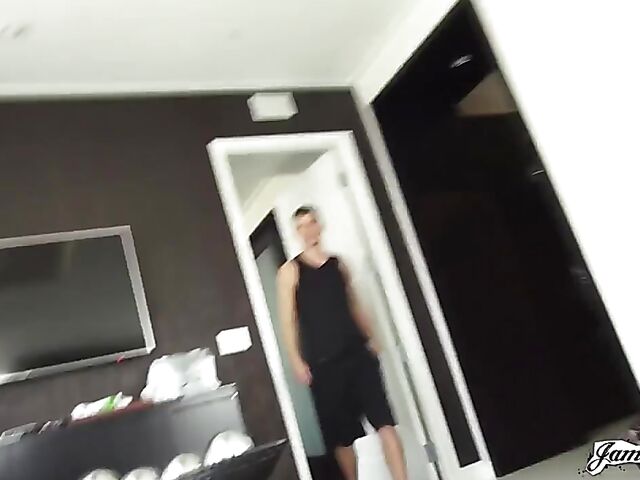 Behind the scenes with blonde pornstar Sarah Vandella