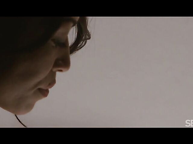 Erotic threesome after dark with Noa Tevez and Sata Jones