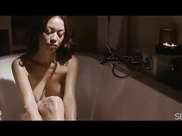 Erotic threesome after dark with Noa Tevez and Sata Jones