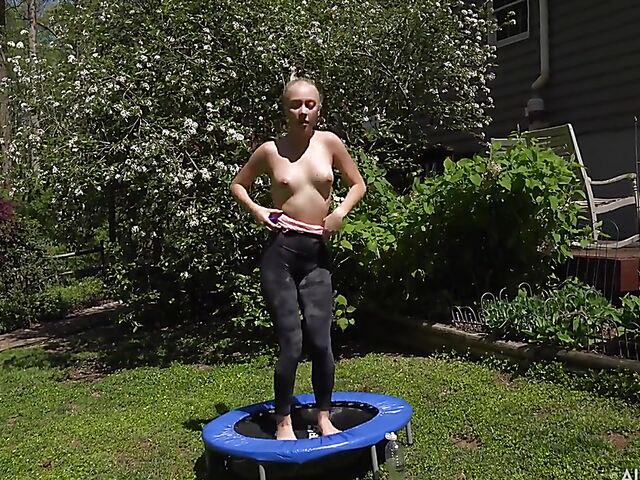 Outdoor masturbation and clit orgasm in the garden with Braylin Bailey