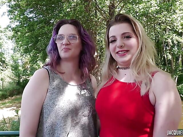 Malicia & Matylde - Hot French FFM trio