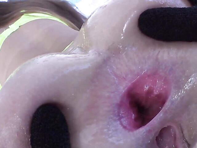 Big booty anal and gape with Jessie Rogers