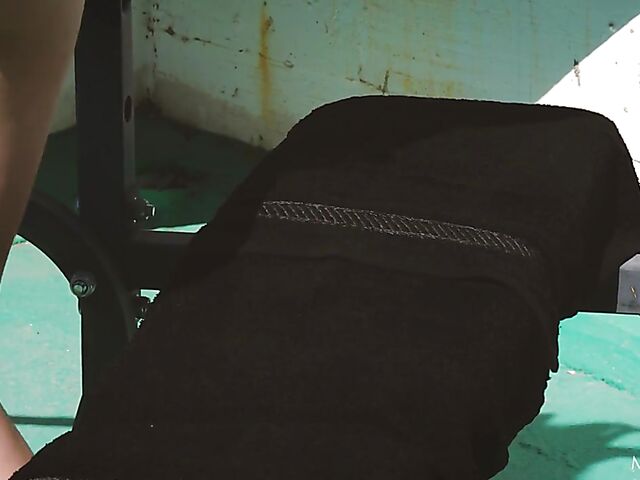 Nude workout in the sun and sexy masturbation with Riley Anne