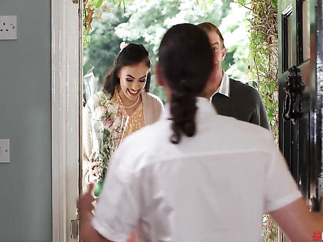 British big tits redhead Scarlett Jones is back home with amnesia and gets pounded in her bedroom