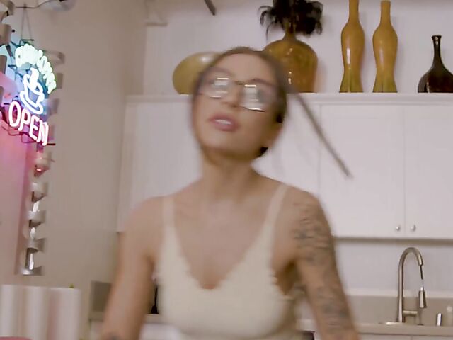 Paige Owens & Nathan Bronson - Trimmed pussy and pattern stockings to drive him crazy